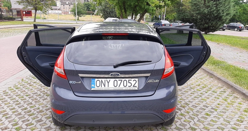 Ford Fiesta cena 19950 przebieg: 135000, rok produkcji 2011 z Nysa małe 154